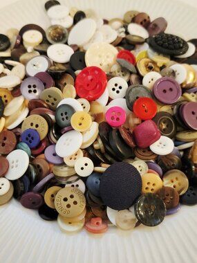 Vintage 1 lb. Plastic Button Mix, Several Hundred...Assemblage, Button Art, Sew